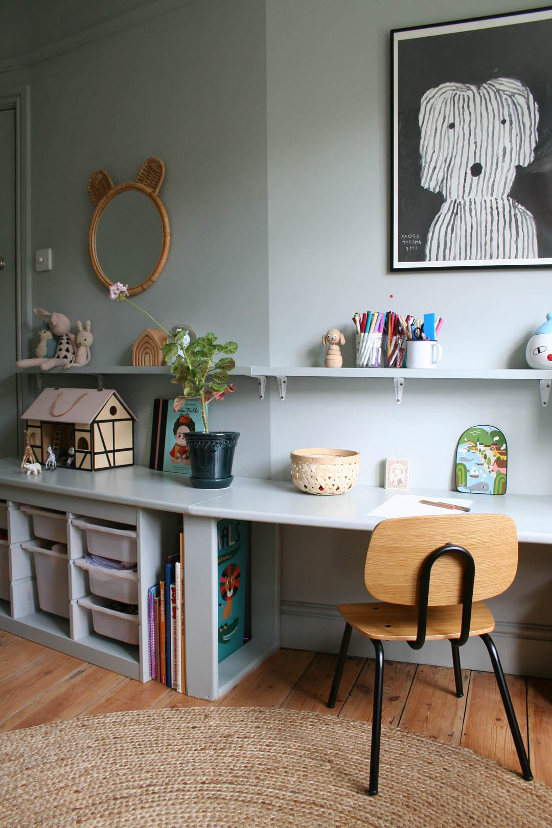 DIY desk for child s bedroom Apartment Apothecary