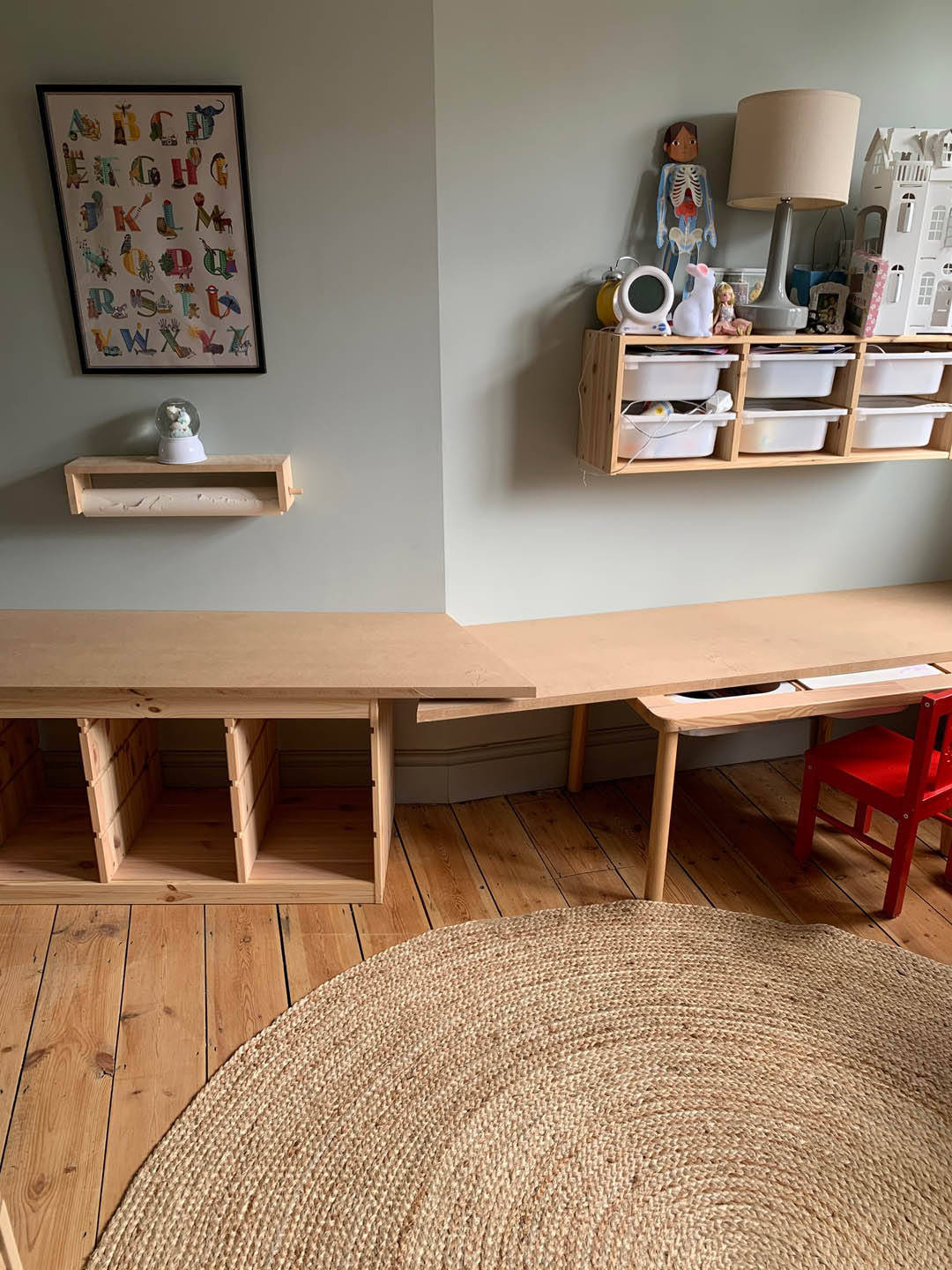 DIY Kids Desk  Build This Desk With Your Kids